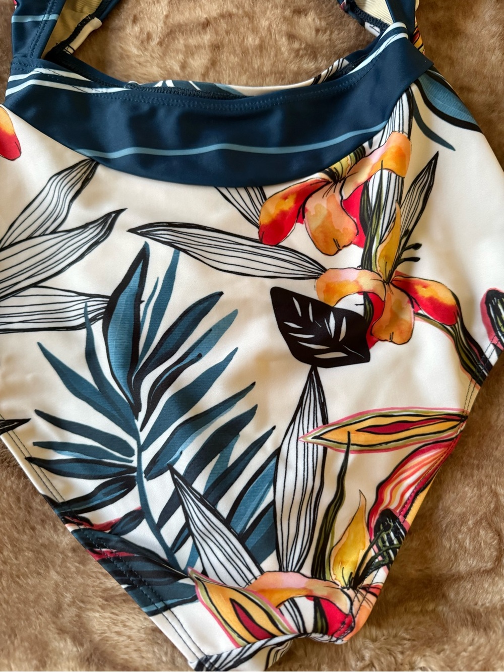 Amiya High Tide One Piece - Picture 11 of 13